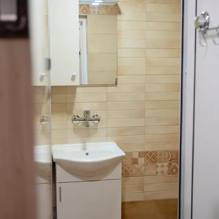 Back In Time 瓦爾納